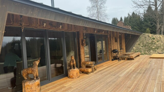 slobyt_chaty_or_lesna